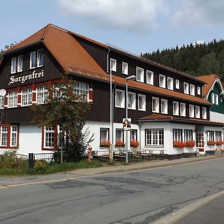Ostalgie Ferienheim Sorgenfrei Hotel Bagian luar foto
